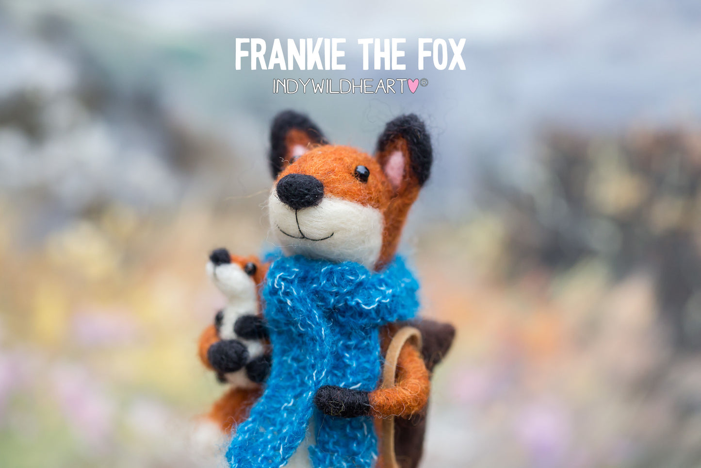 Needle Felted Miniature Fox - Needle Felt Collectable - Handmade Gift - Fibre Art - Fox Wool Sculpture Gift