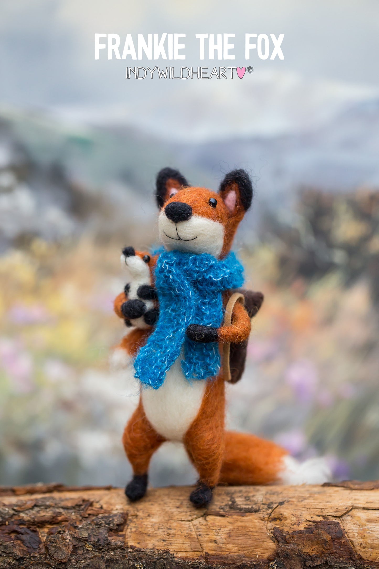 Needle Felted Miniature Fox - Needle Felt Collectable - Handmade Gift - Fibre Art - Fox Wool Sculpture Gift