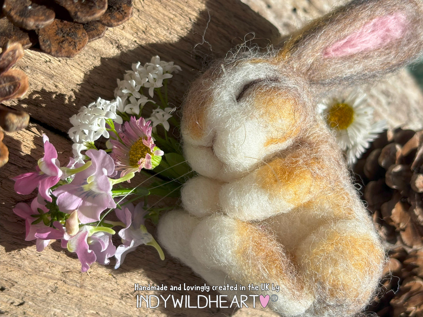 Needle Felted Bunny - Cute Bunny Felted Ornament - Gift for Rabbit Lovers
