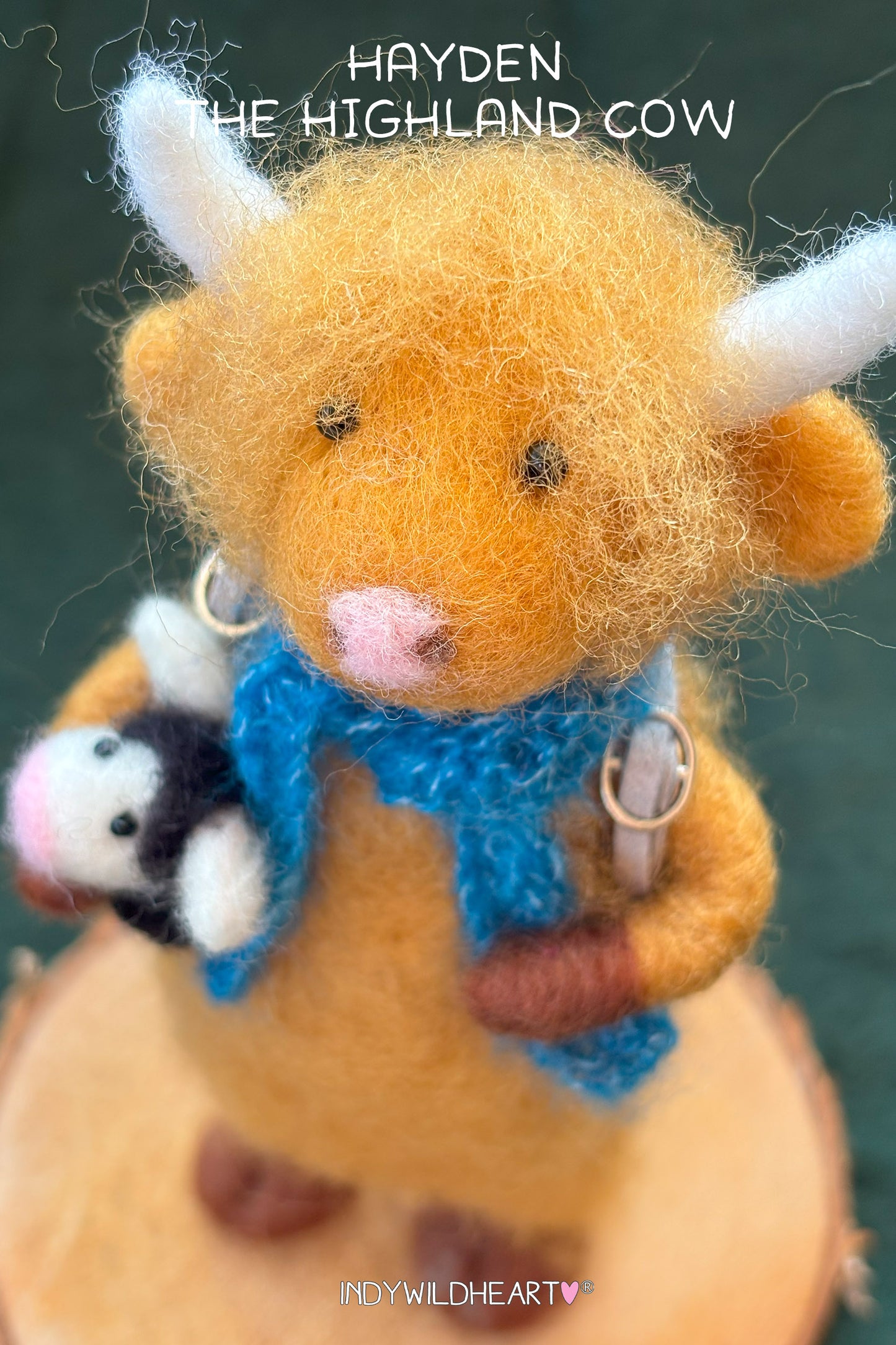 Needle Felted Highland Cow - Handcrafted Miniature Highland Cow made from Wool - Highland Cow Felted Decoration
