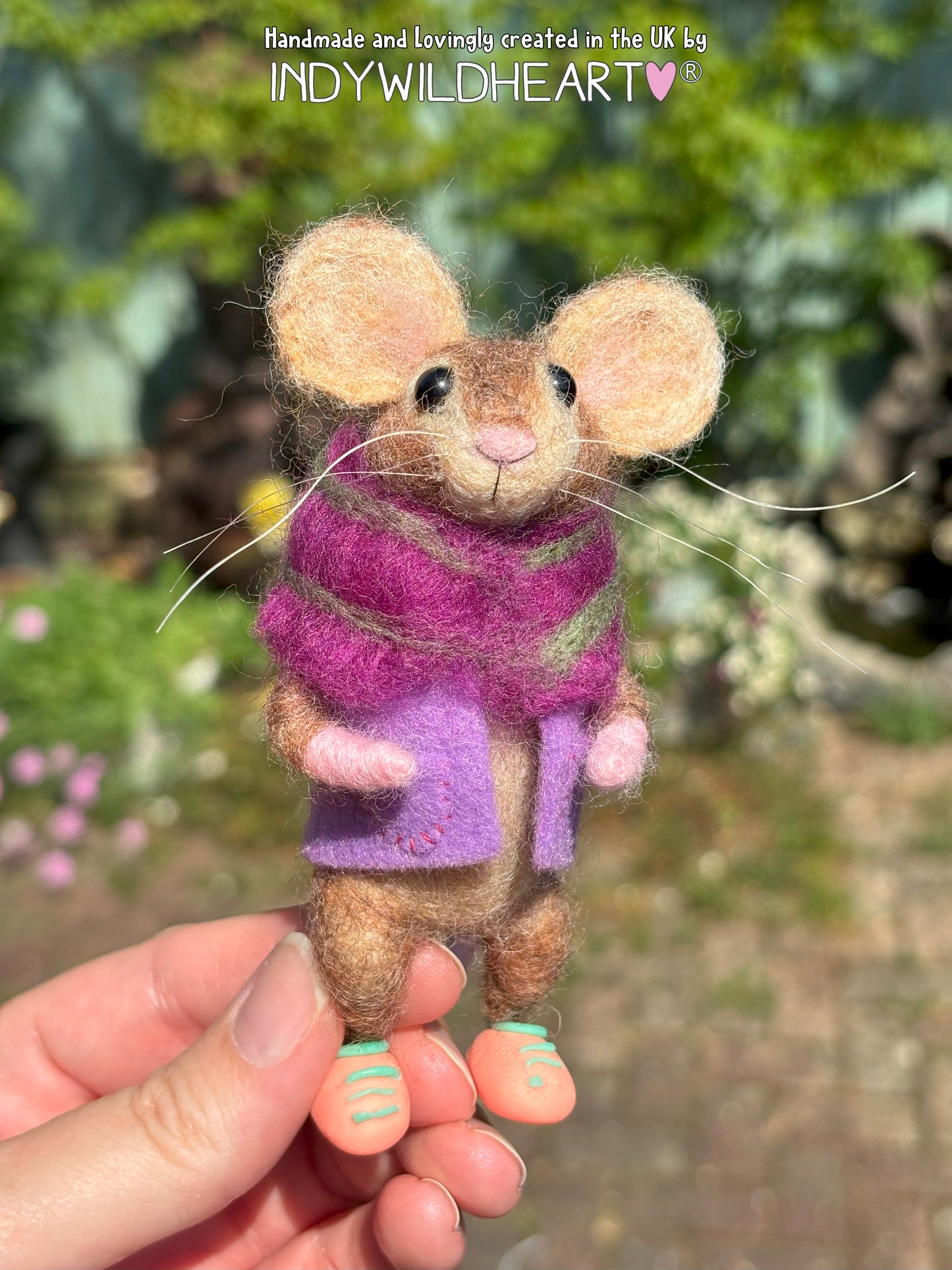 Needle Felted Mouse - Cute mouse with coat and shoes