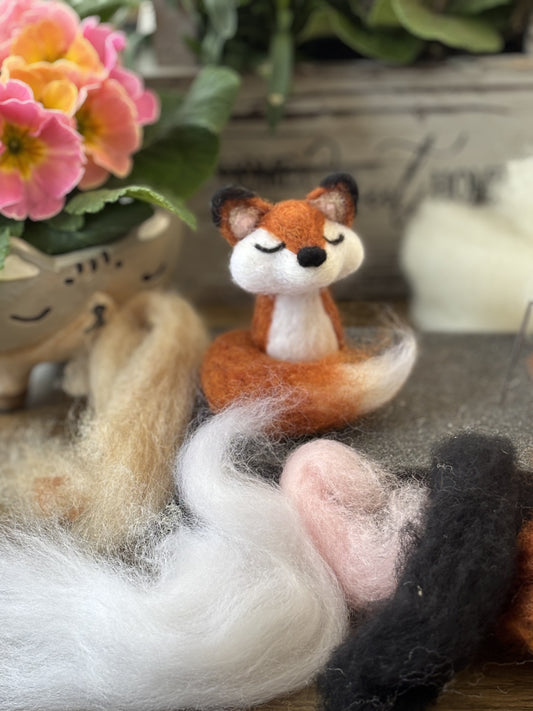 Needle Felt Fox Kit - Make your own cute fox - needle felting craft kit