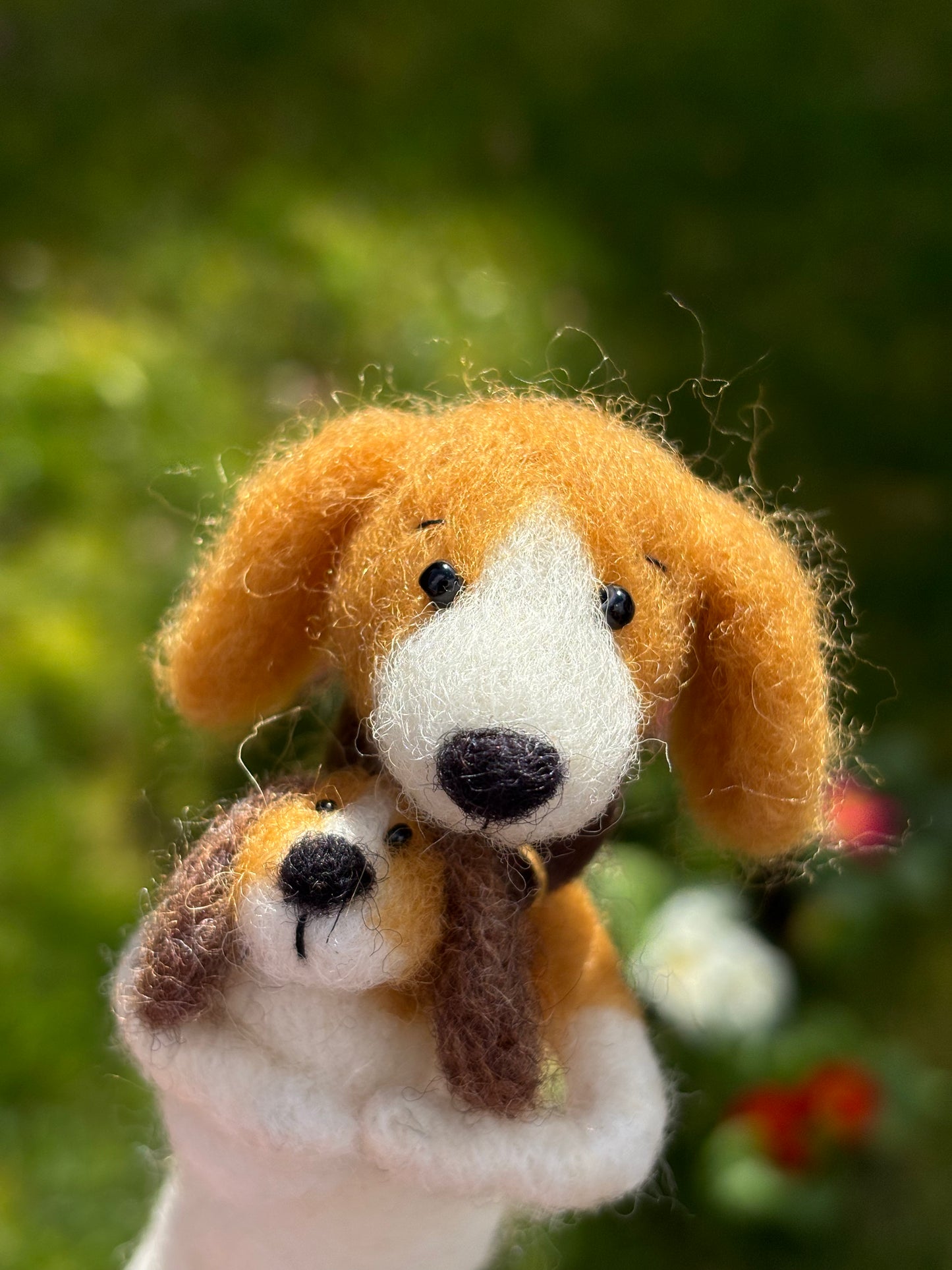 Needle Felted Dogs - Beagle - Felted Dog Decoration - Needle Felted Beagle - Gift for Dog Lovers
