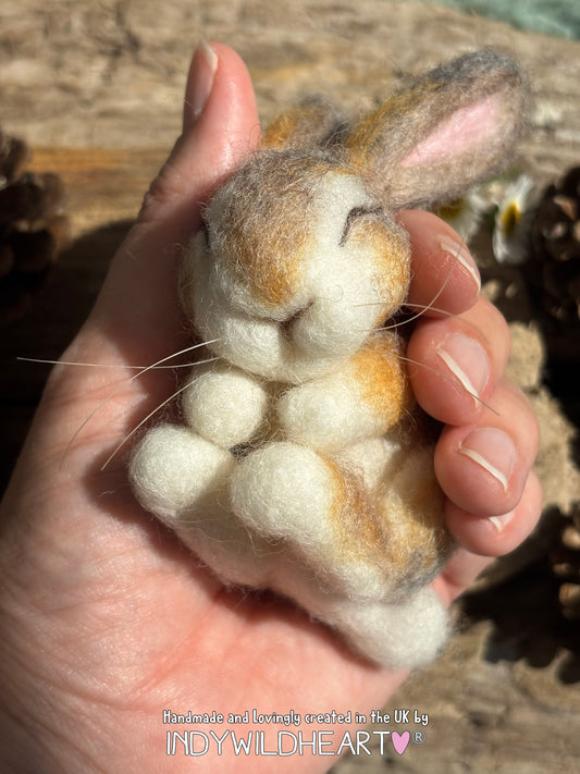 Needle Felted Bunny - Cute Bunny Felted Ornament - Gift for Rabbit Lovers
