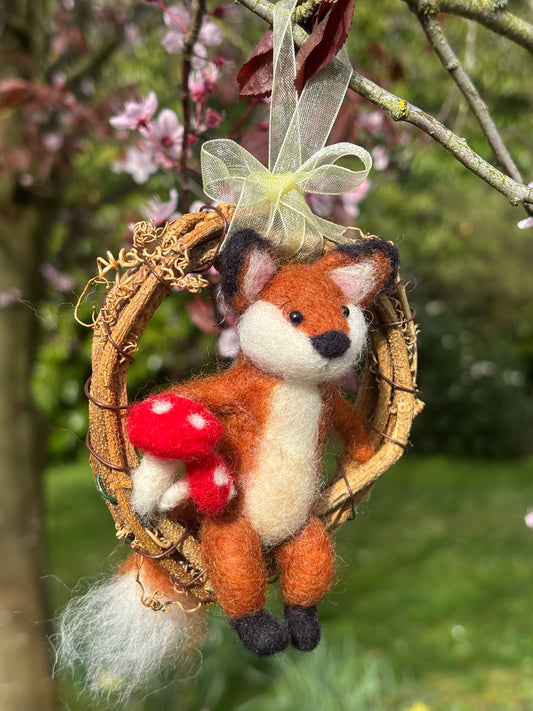 Needle Felted Fox Wreath - Needle Felted Gifts - Cute Felt Hanging Decoration