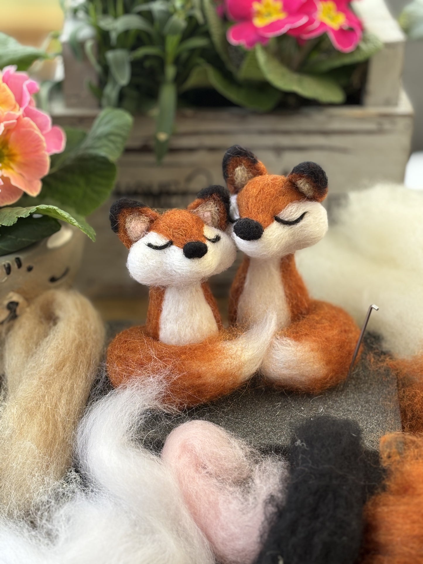 Needle Felt Kit Fox - Make Your Own Needle Felted Fox - Craft Kit contains everything you need